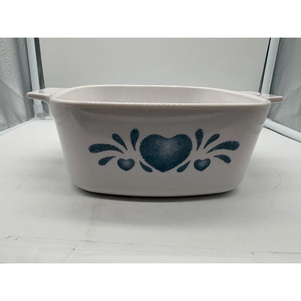 Vintage Corning Ware Blue Hearts 1.5 Qt Casserole Dish A-1.5-B Baking No Lid